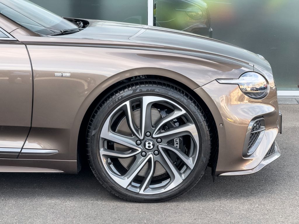 Bentley Continental GTC 2025