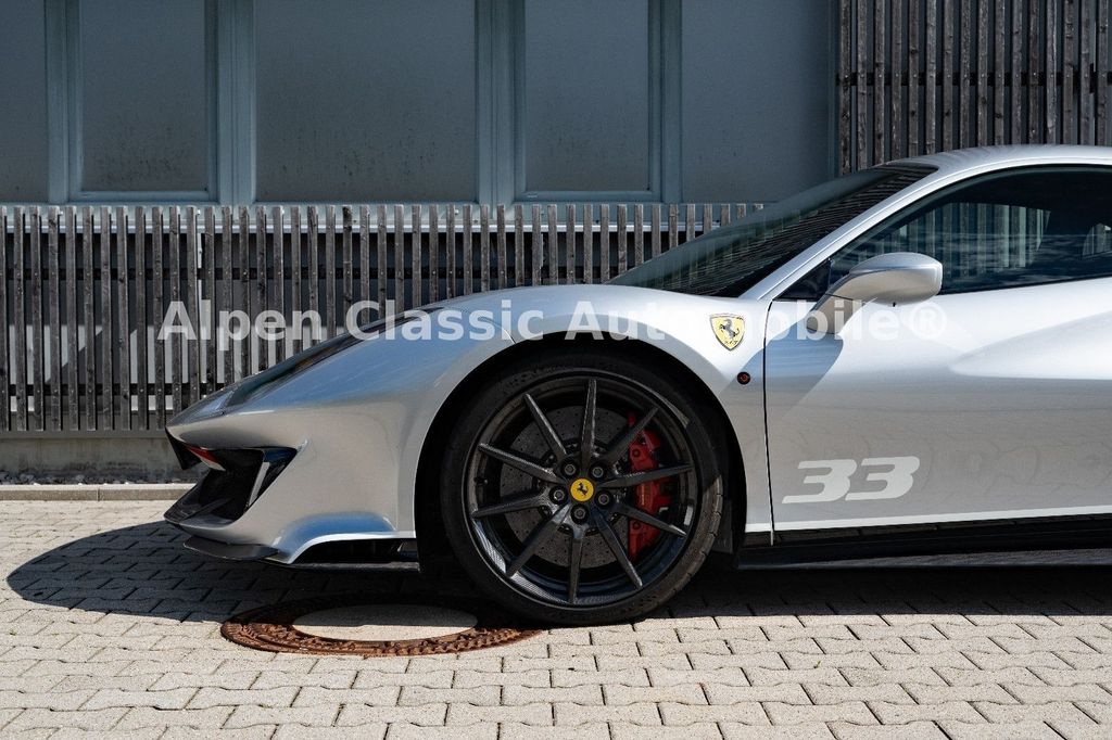 Ferrari 488 Pista 2020