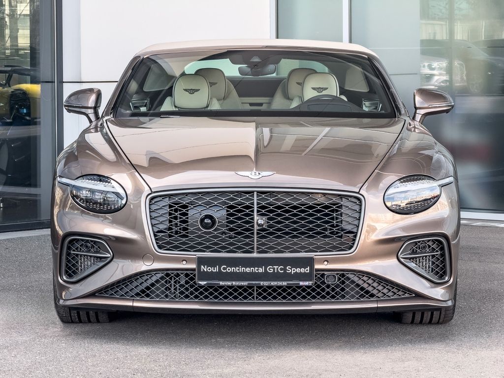 Bentley Continental GTC 2025