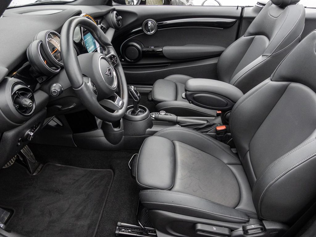 MINI Cooper Cabrio 2022