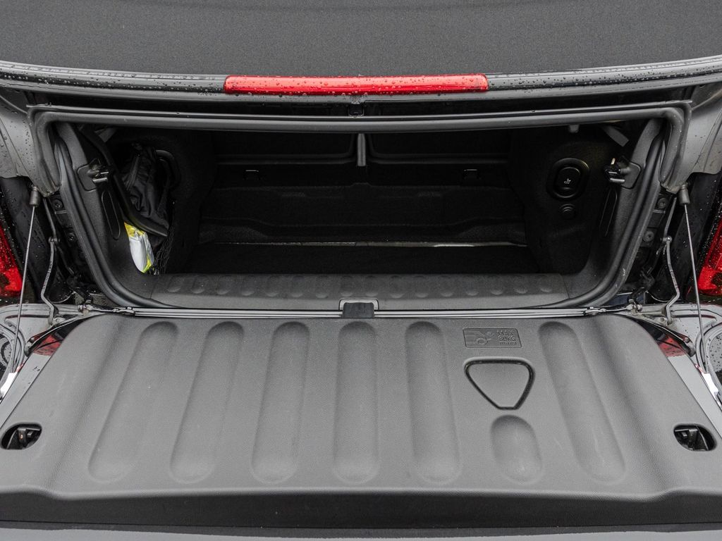 MINI Cooper Cabrio 2022