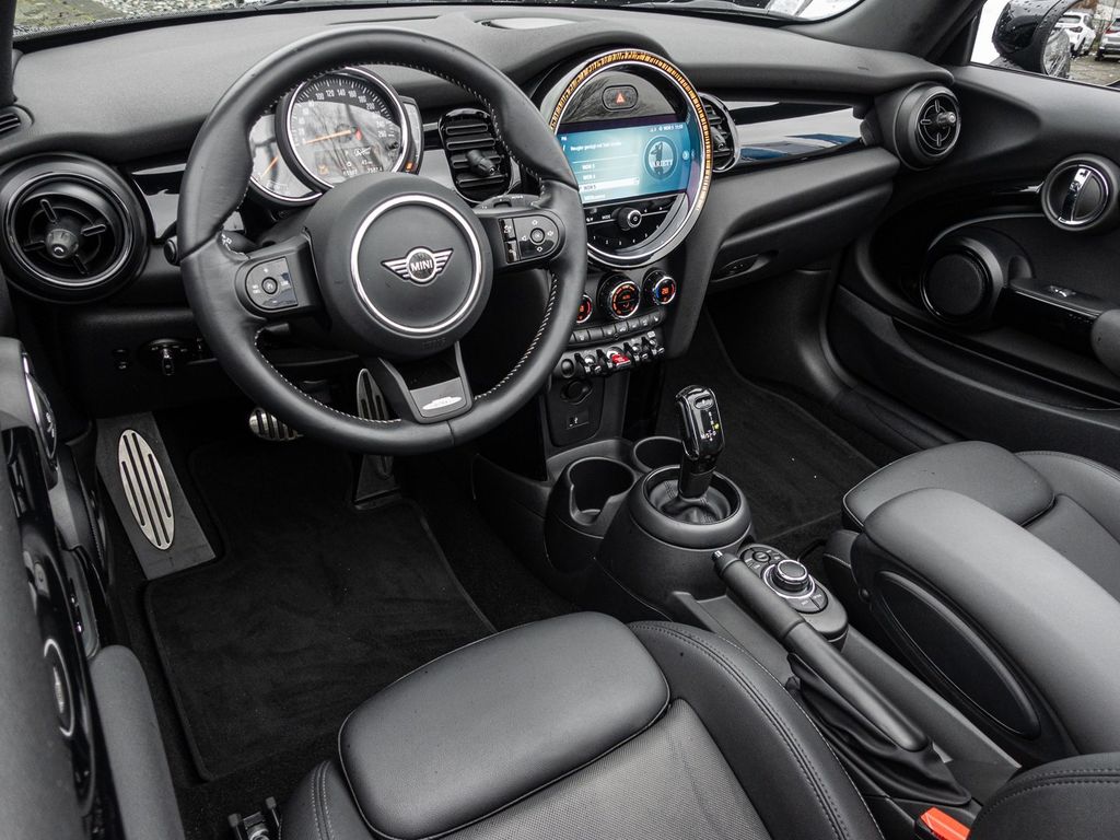 MINI Cooper Cabrio 2022