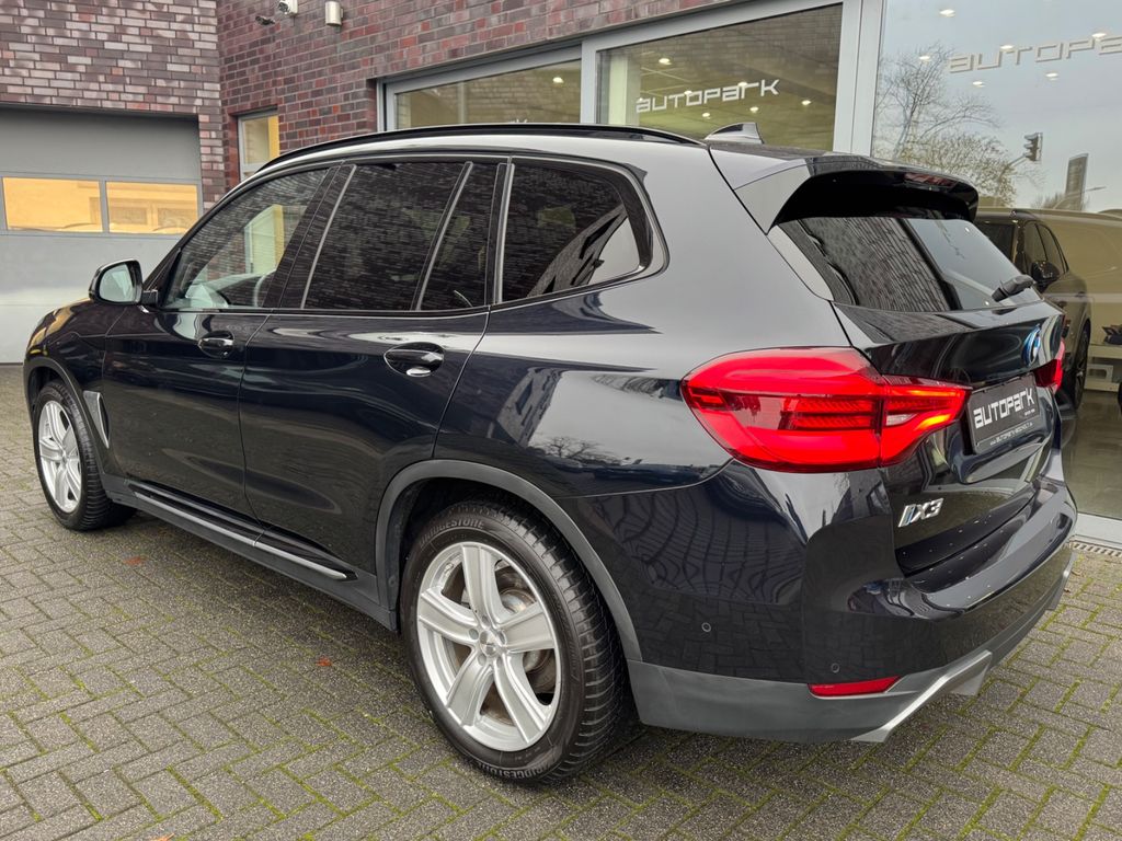 BMW iX3 2021