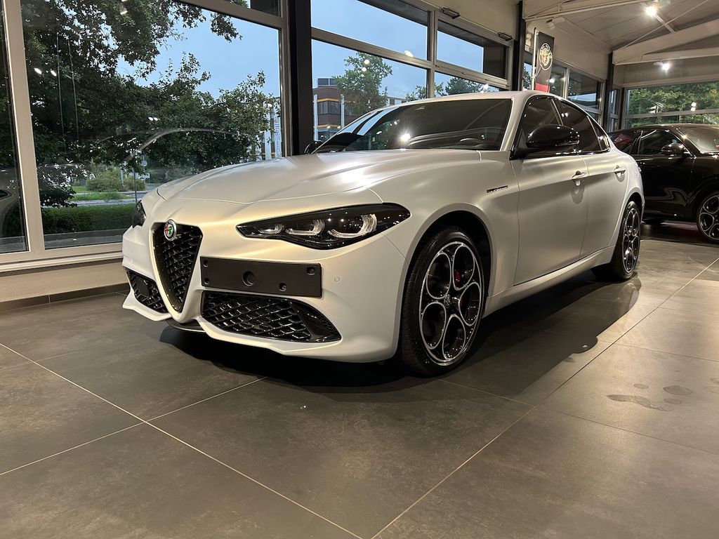 Alfa Romeo Giulia 2023