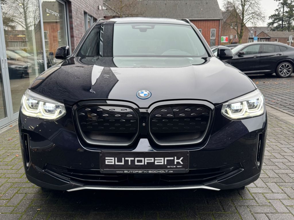 BMW iX3 2021