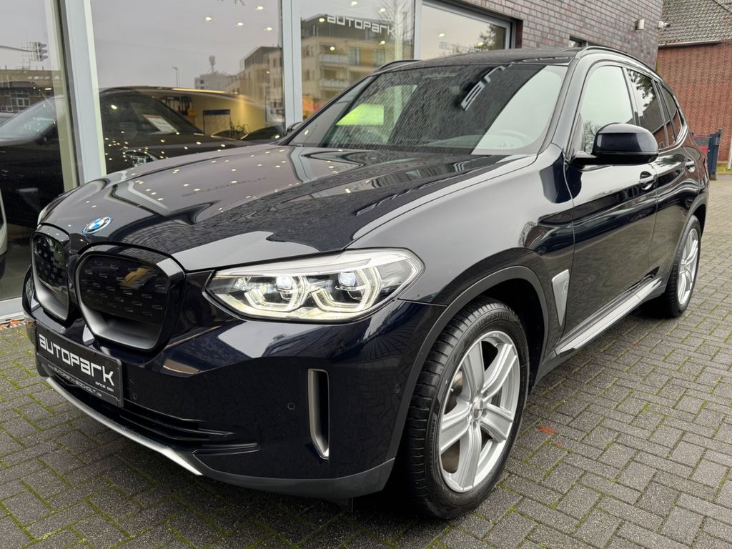 BMW iX3 2021
