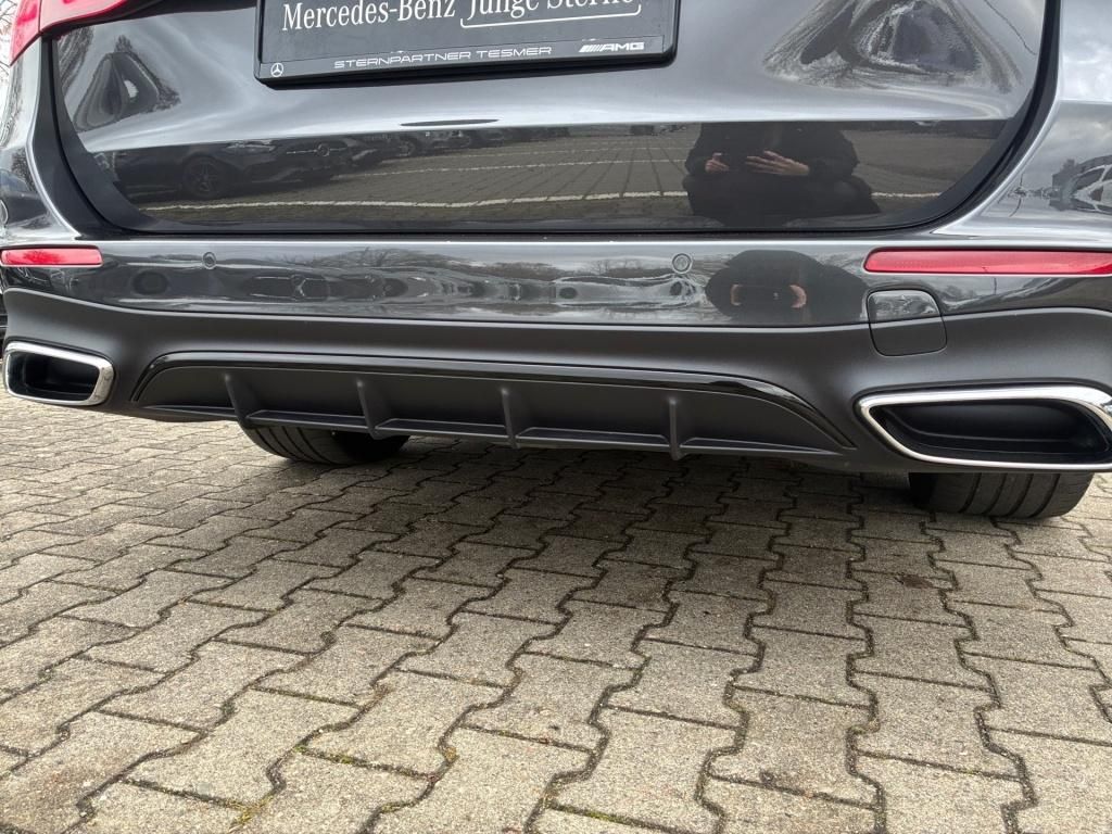 Mercedes-Benz E 300 2024