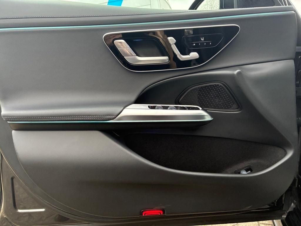 Mercedes-Benz E 300 2024