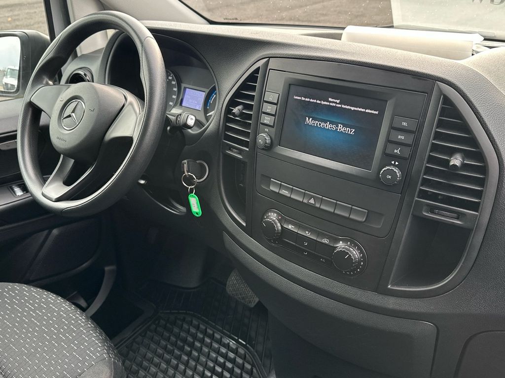 Mercedes-Benz eVito 2021
