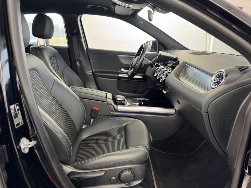 Mercedes-Benz EQA 2021