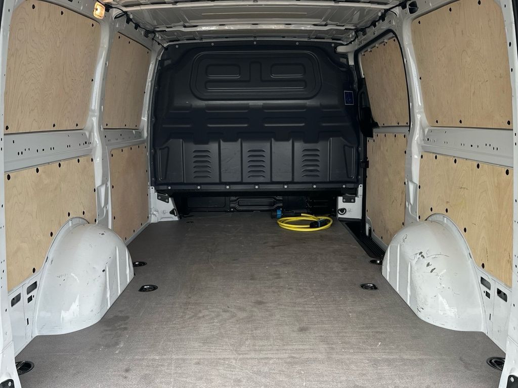 Mercedes-Benz eVito 2021