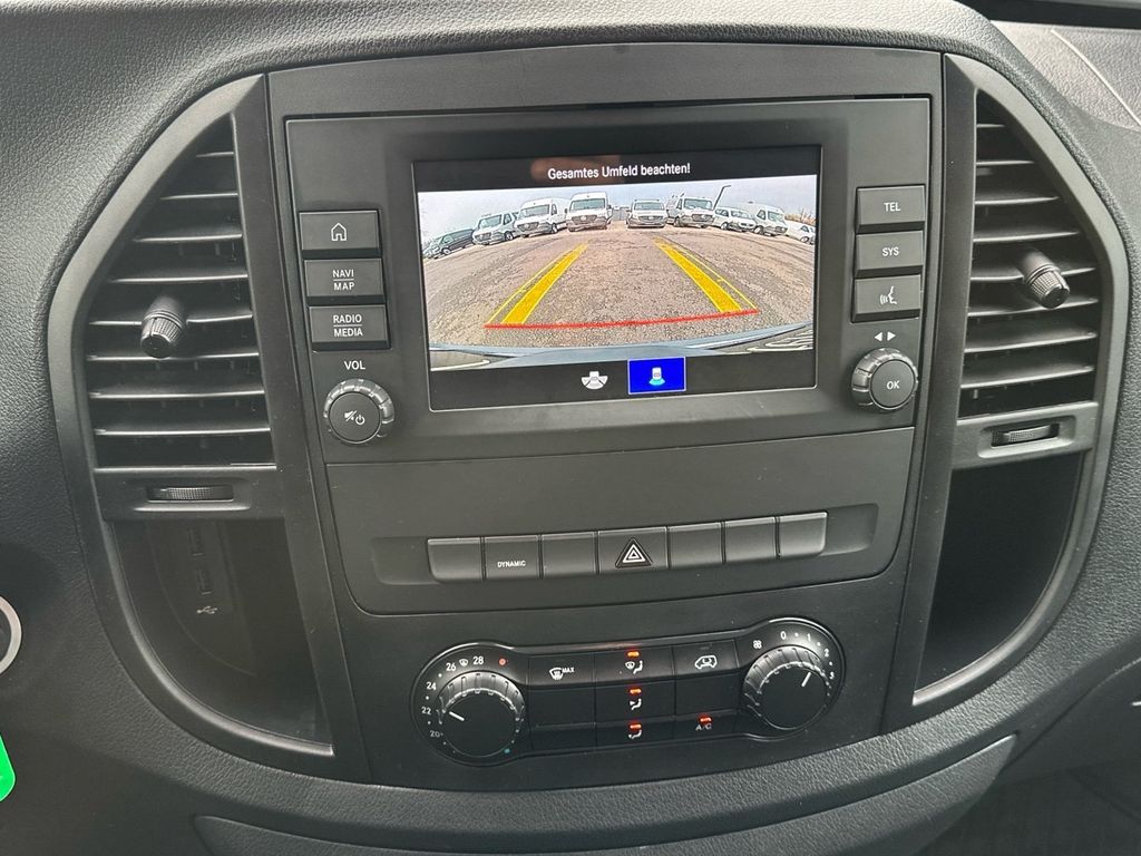 Mercedes-Benz eVito 2021