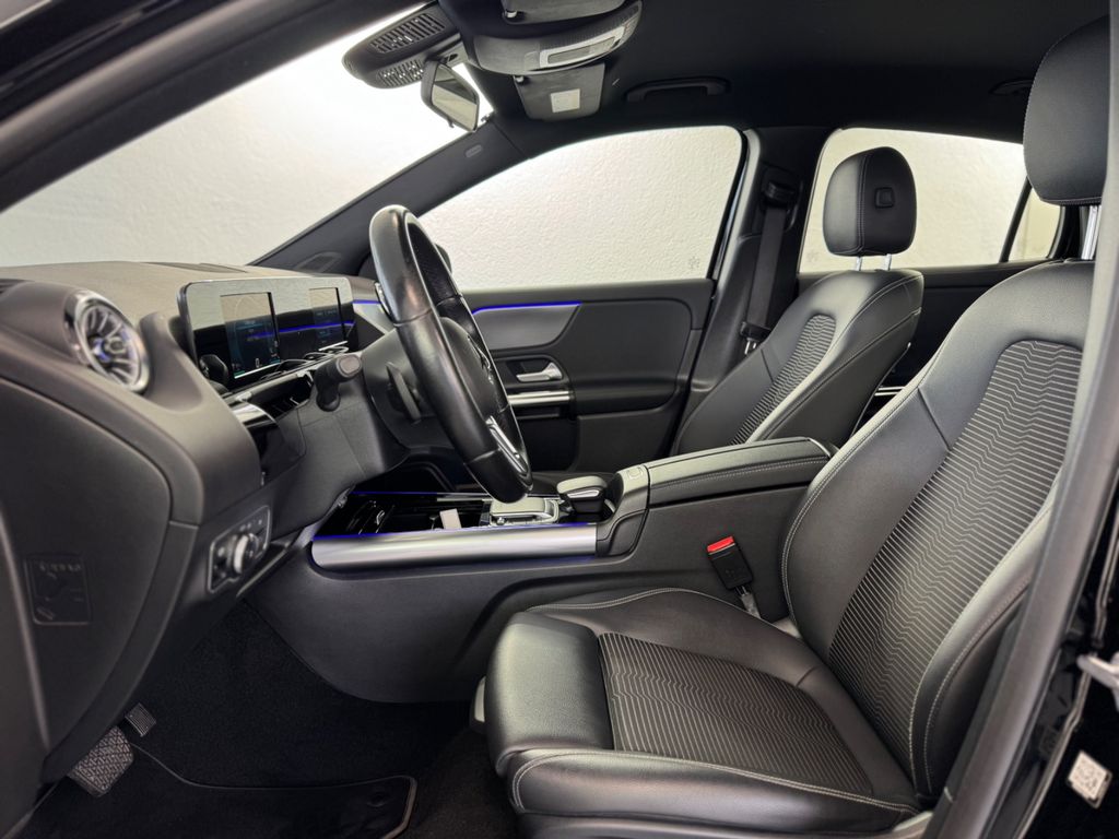 Mercedes-Benz EQA 2021