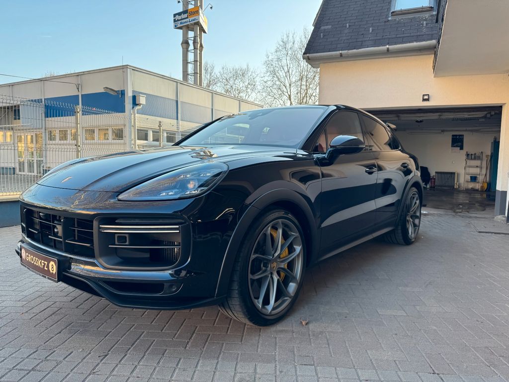 Porsche Cayenne 2022