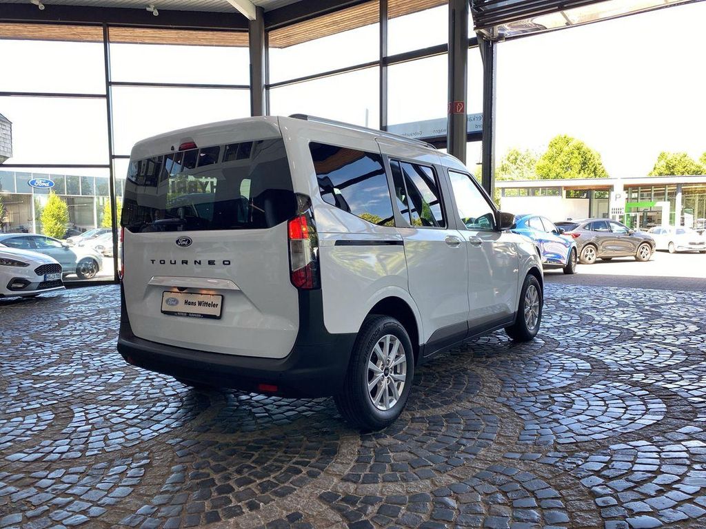 Ford Tourneo Courier 2025