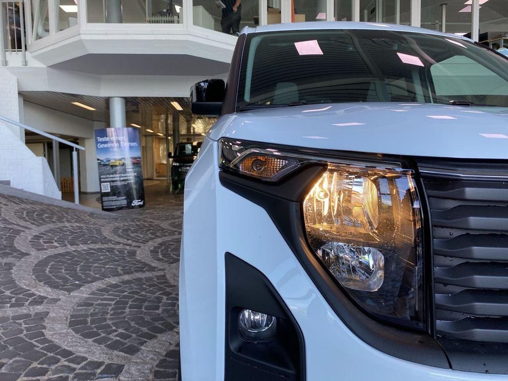 Ford Tourneo Courier 2025