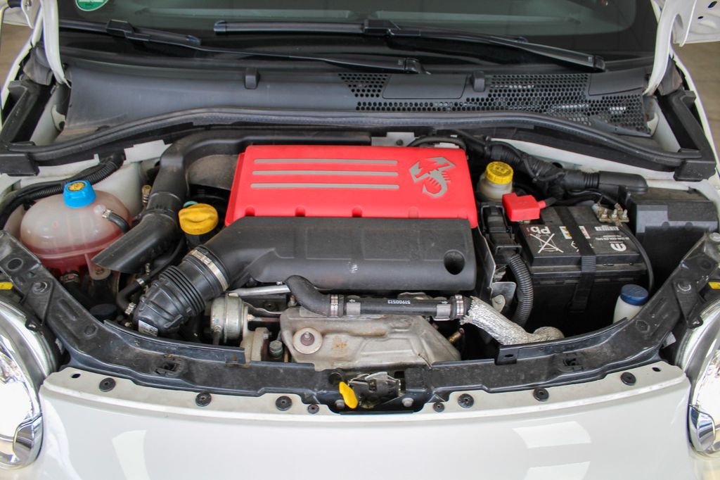 Abarth 595 2021
