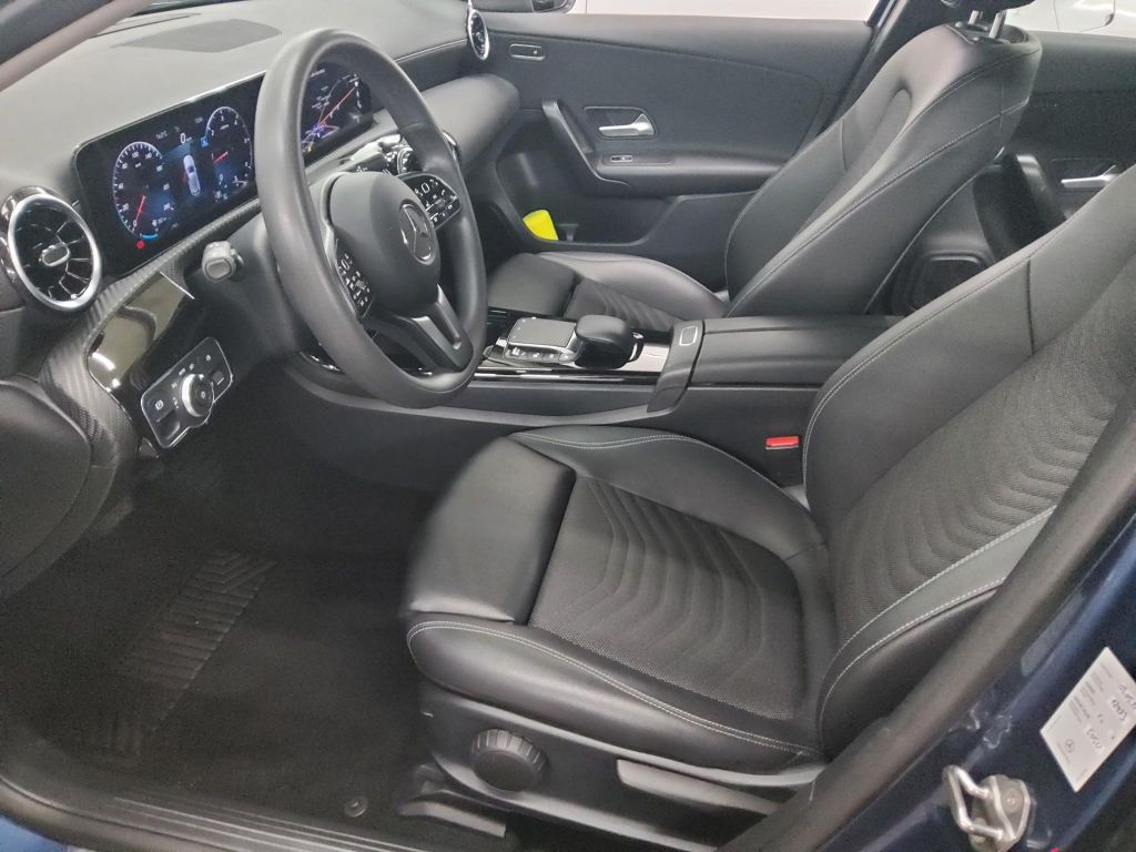 Mercedes-Benz A 200 2021