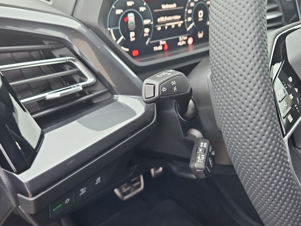 Audi Q4