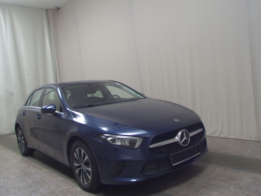 Mercedes-Benz A 200 2021