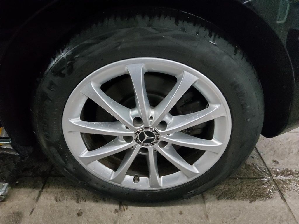 Mercedes-Benz B 250 2022