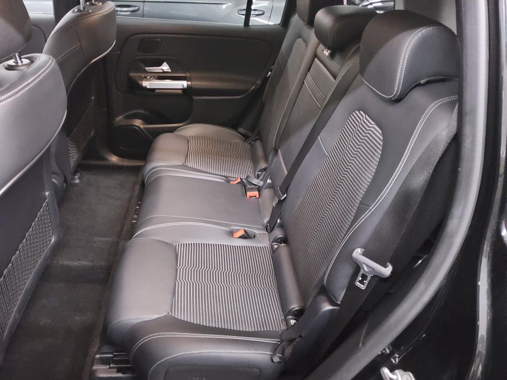 Mercedes-Benz EQB 2022