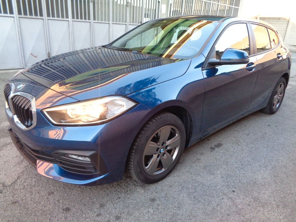 BMW 116 2021