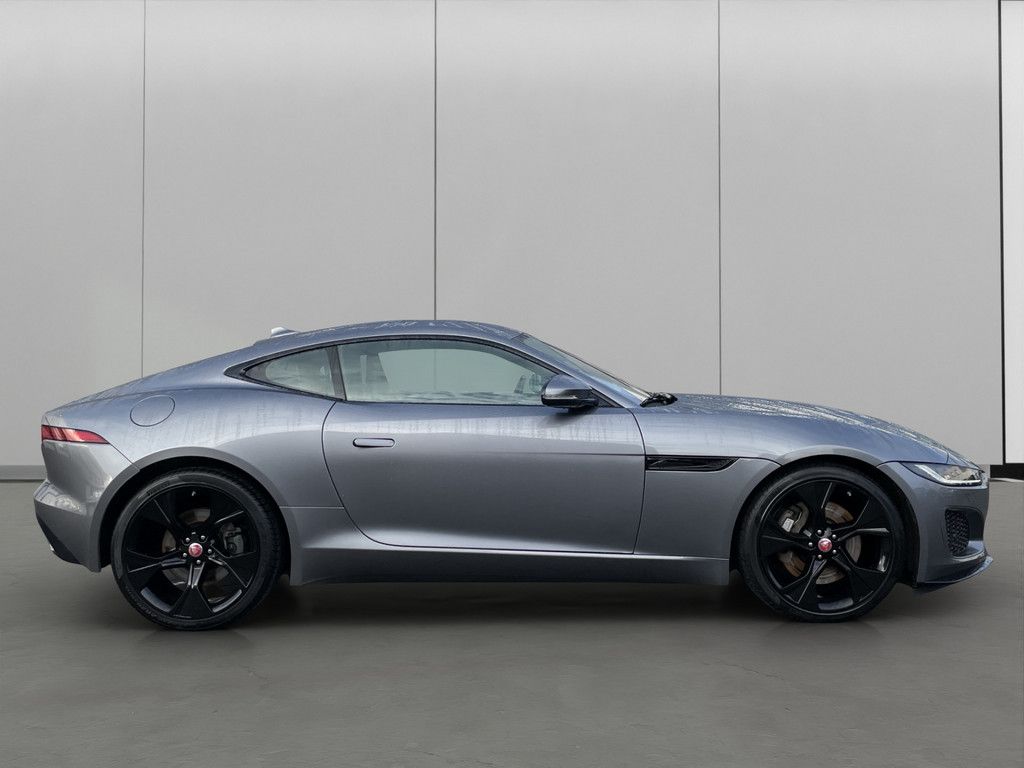 Jaguar F-Type 2021