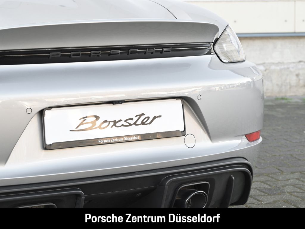 Porsche Boxster 2025