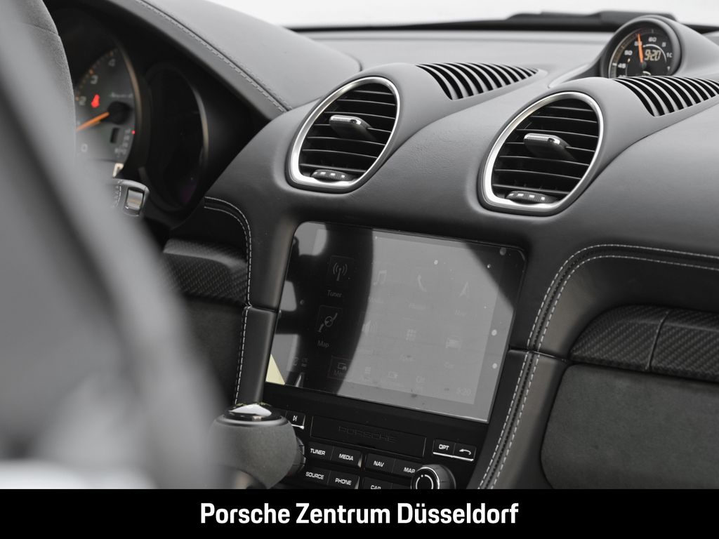 Porsche Boxster 2025