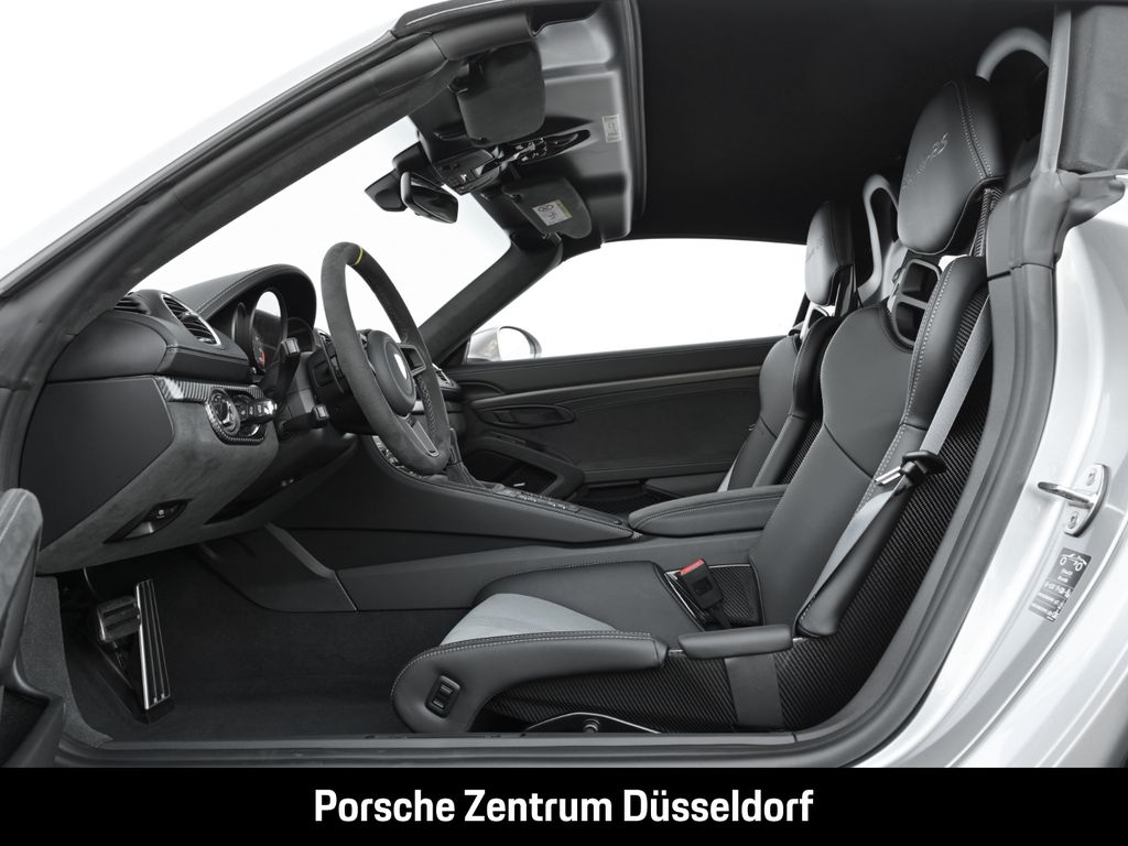 Porsche Boxster 2025