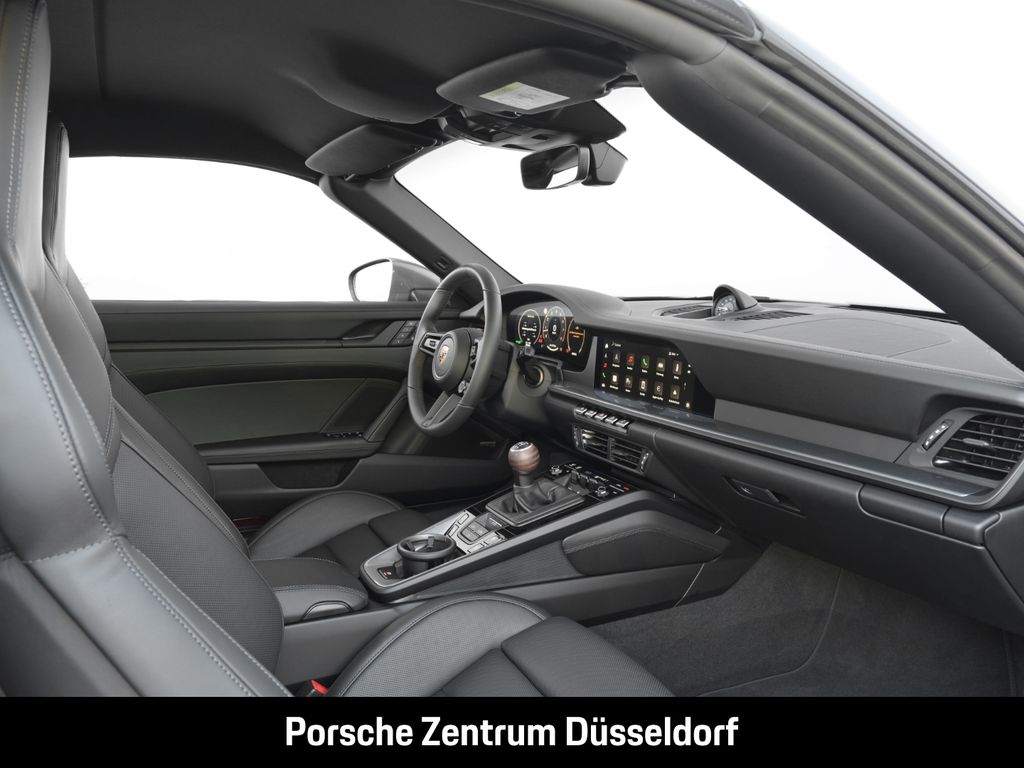 Porsche 992 2025