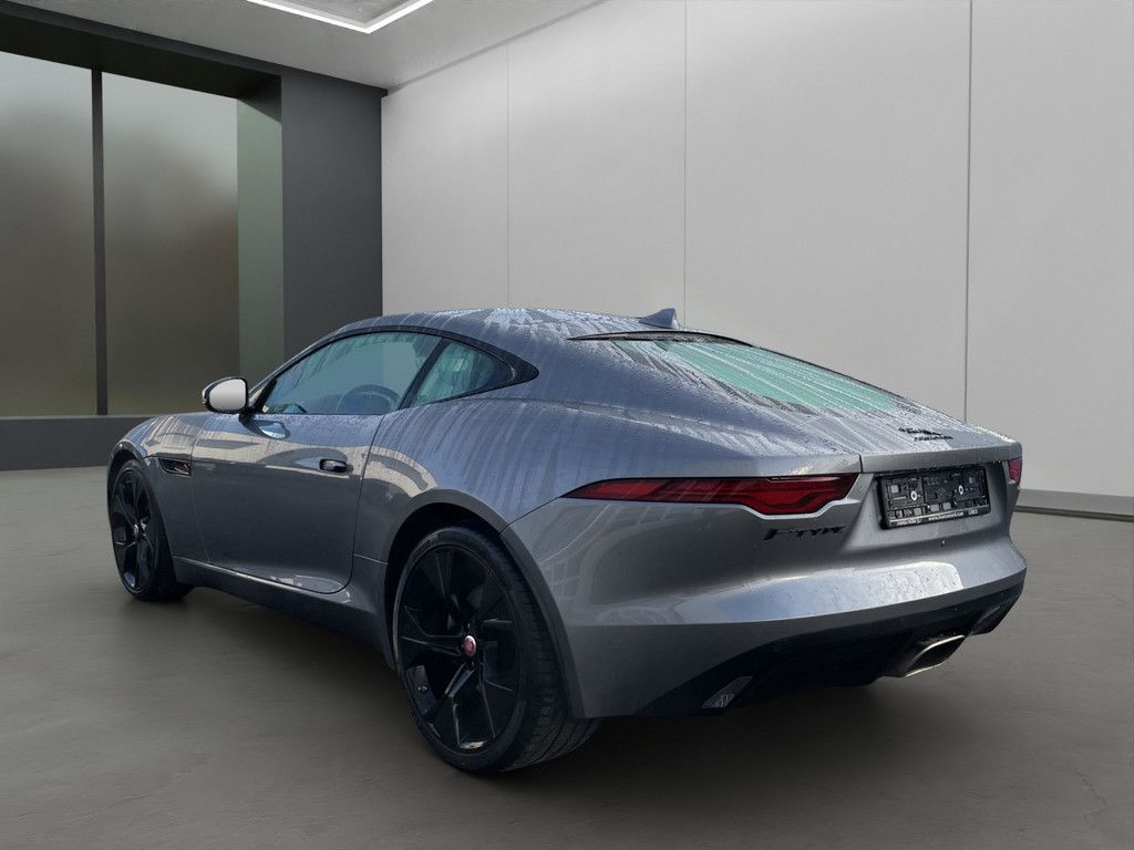 Jaguar F-Type 2021