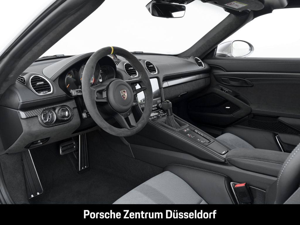 Porsche Boxster 2025
