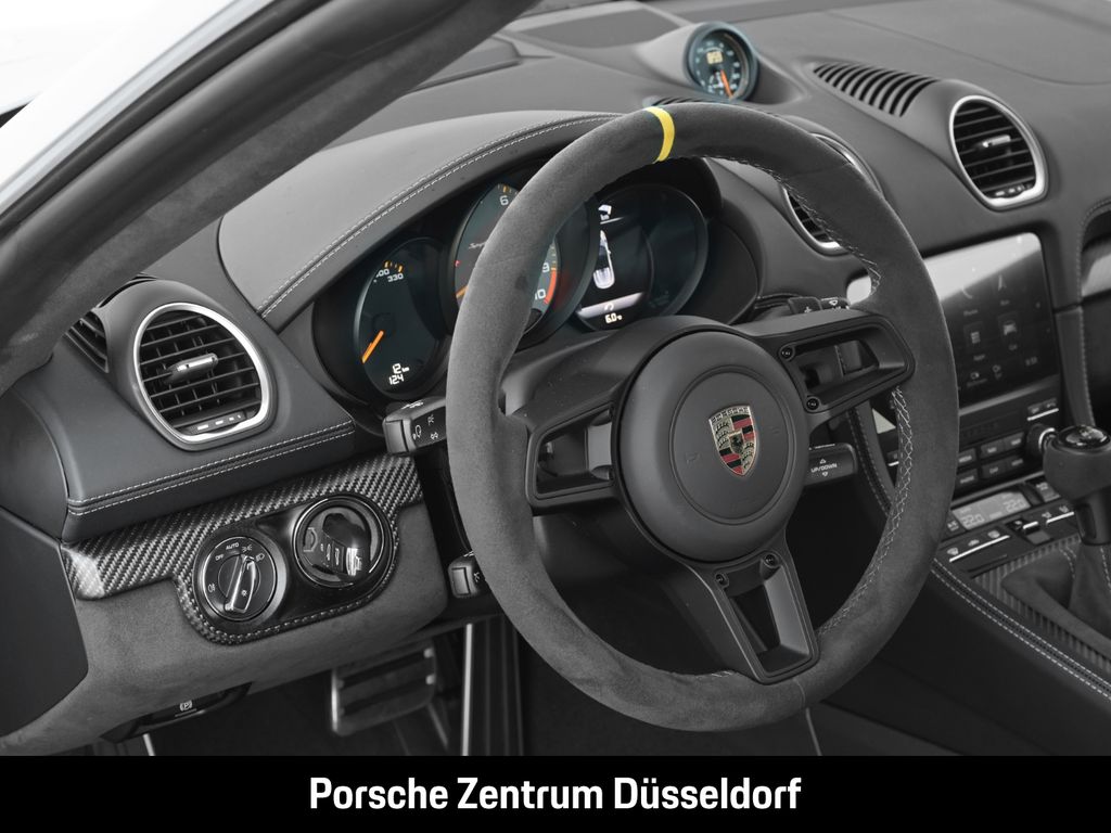 Porsche Boxster 2025