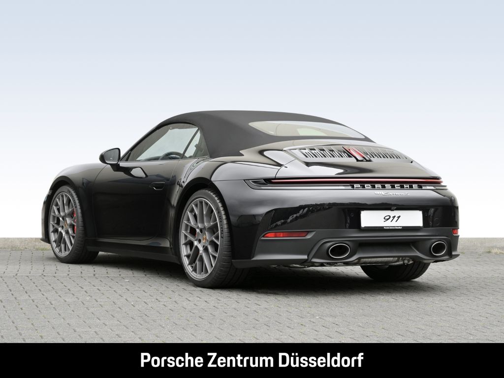 Porsche 992 2025