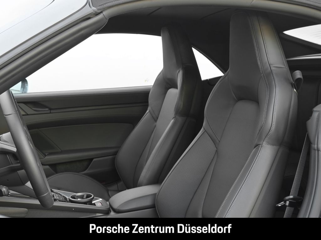 Porsche 992 2025