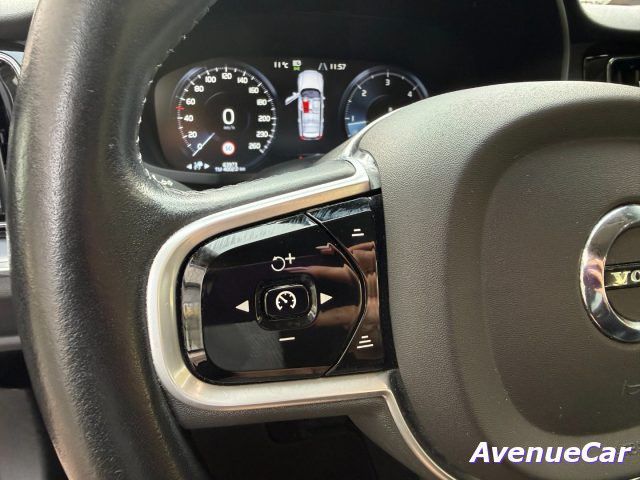 Volvo V60 Cross Country 2021