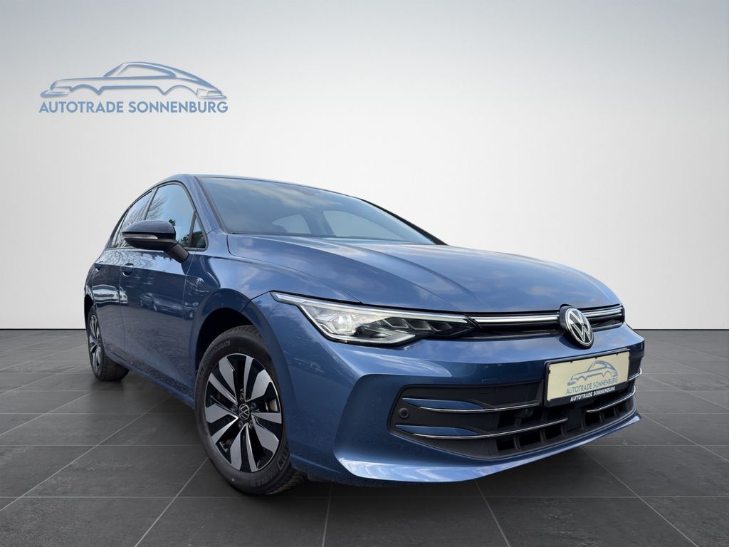 Volkswagen Golf 2025