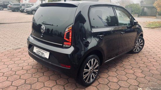 Volkswagen up! 2022