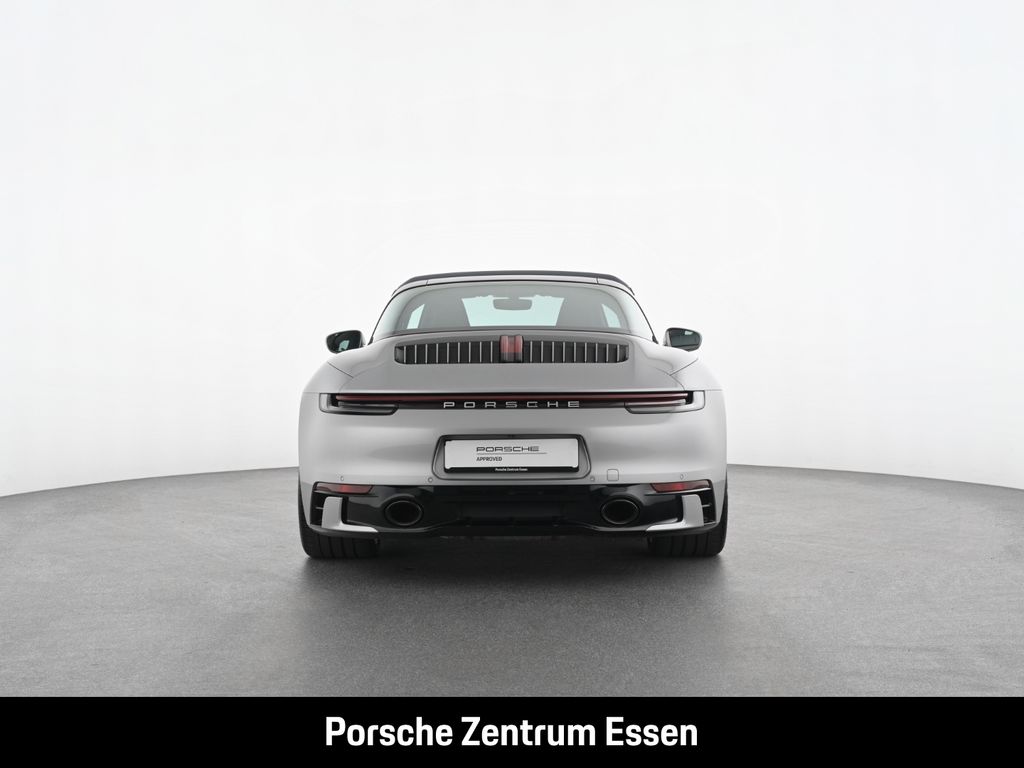 Porsche 992 2022