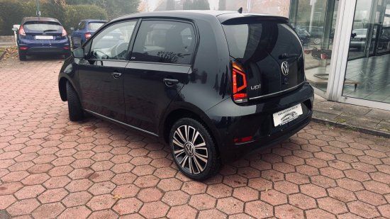 Volkswagen up! 2022