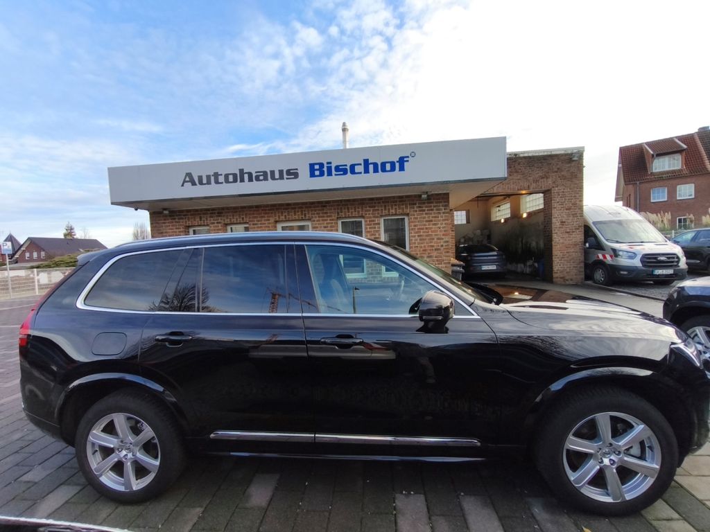 Volvo XC90 2025