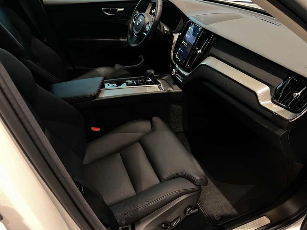 Volvo XC60 2024