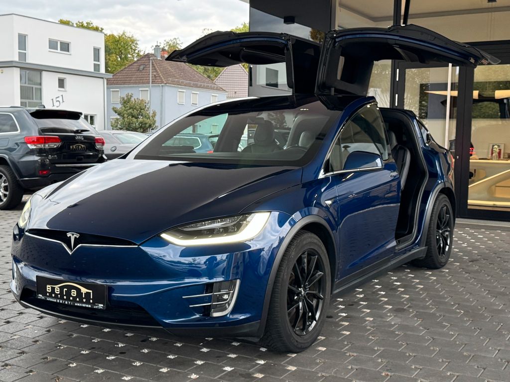 Tesla Model X 2017