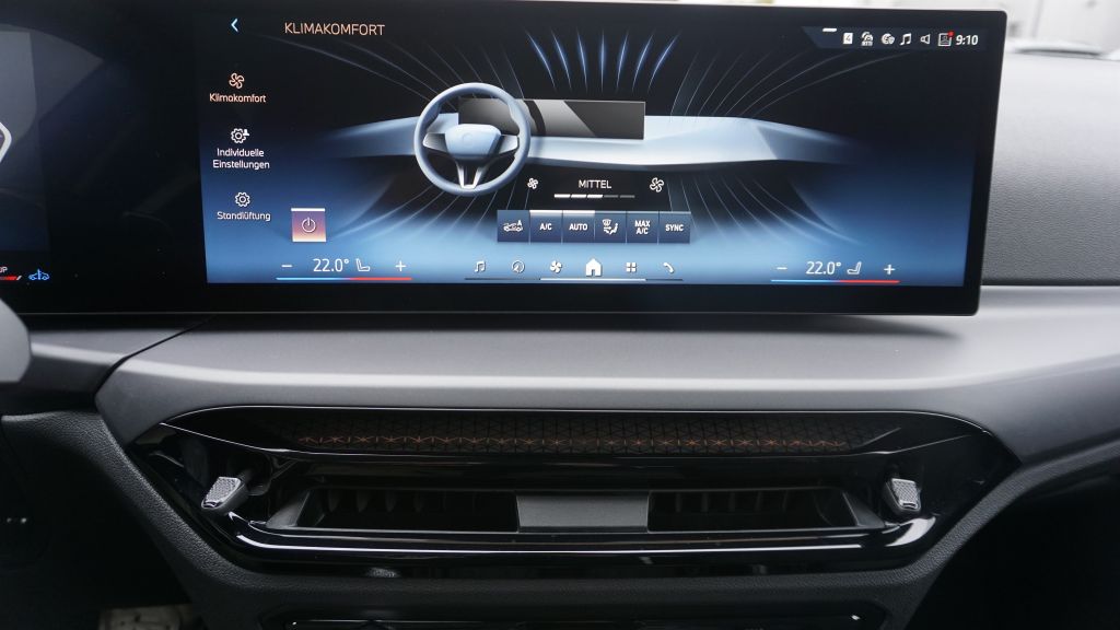 BMW 320 2025