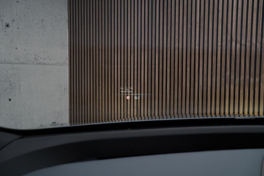 BMW iX 2023