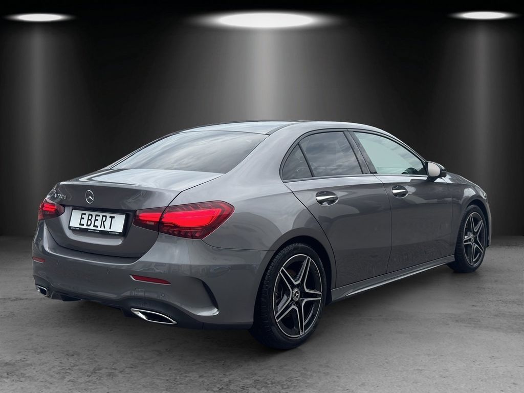 Mercedes-Benz A 220 2023