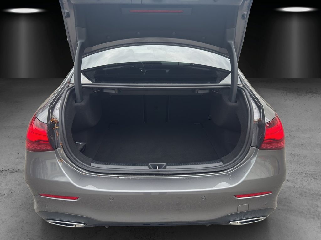 Mercedes-Benz A 220 2023