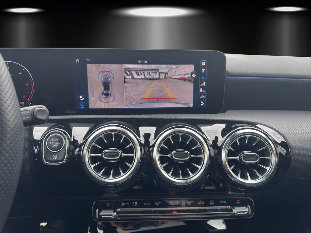 Mercedes-Benz A 220 2023